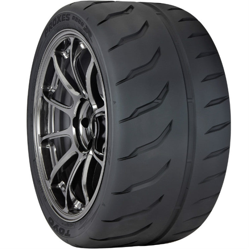 Toyo Proxes R888R Tire - 305/35ZR20 104Y Main image