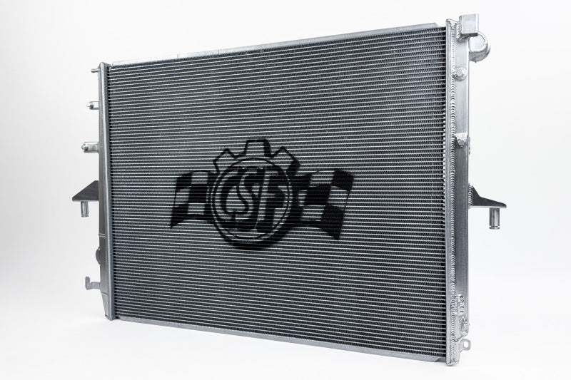 CSF Porsche 955/957 Cayenne / Audi Q7 / VW Touareg Heavy-Duty Performance Radiator Main image