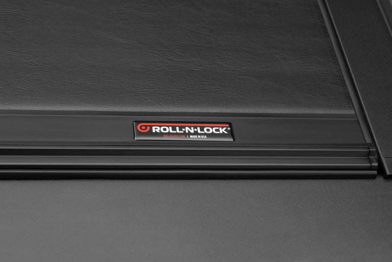 Roll-N-Lock 2019 RAM 1500 65-1/2in M-Series Retractable Tonneau Cover (view 18)