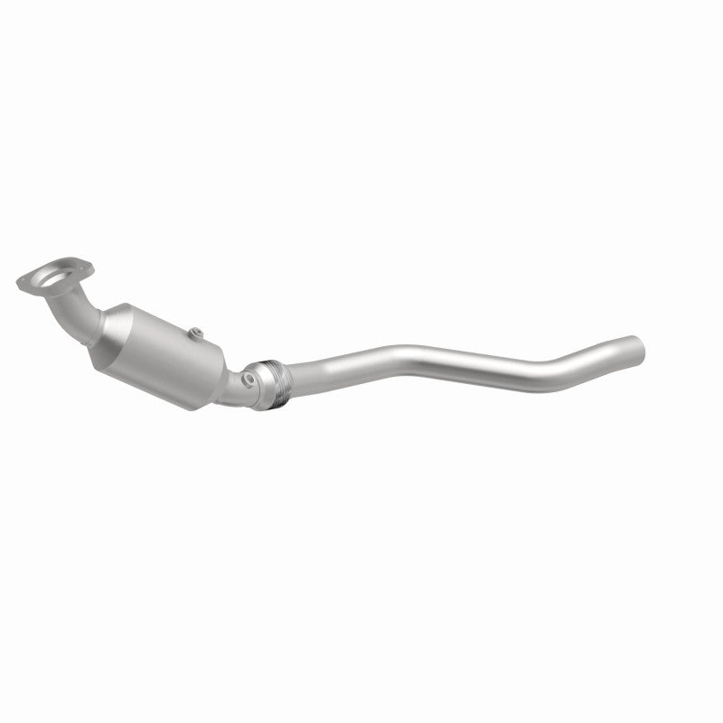 MagnaFlow 06-14 Chrysler 300 5.7L Direct Fit Converter (view 3)