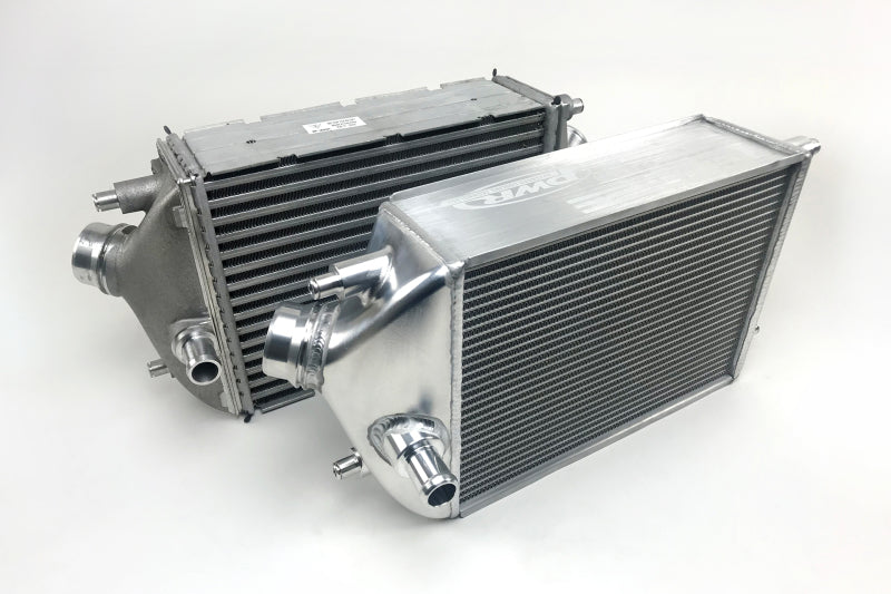 CSF Porsche 911 GT2 RS Twin Intercooler Set (view 8)