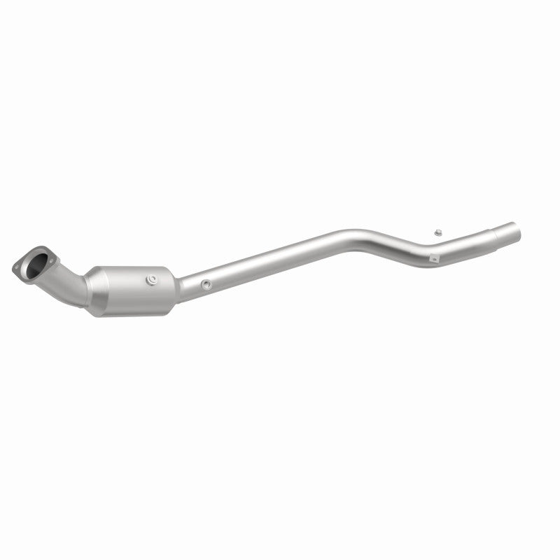 MagnaFlow 05-06 Chrysler 300 3.5L Direct Fit Converter (view 3)