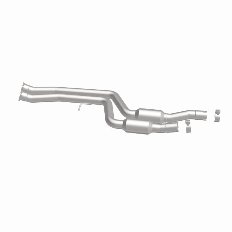 MagnaFlow 2015 M3 3 Underbody Direct Fit Converter (view 4)