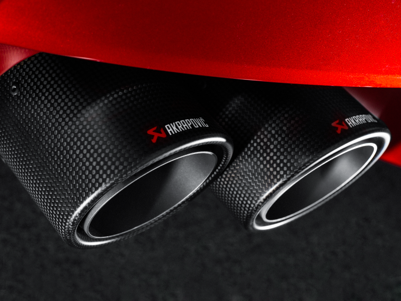 Akrapovic 11-17 BMW M5 (F10) Tail Pipe Set (Carbon) (view 2)