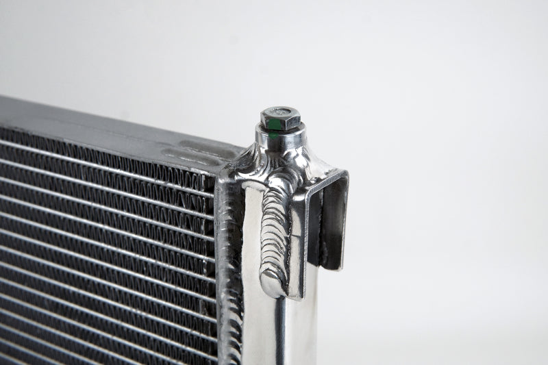 CSF Mercedes Benz E 63 / CLS 63 AMG Front Mount Heat Exchanger (view 2)