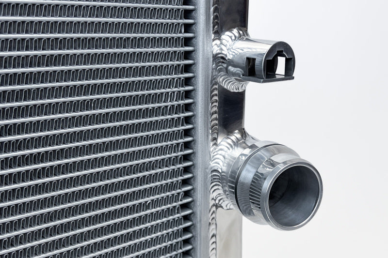 CSF 2020+ Toyota A90/A91 GR Supra / 2019+ BMW Z4 (2.0/3.0L) / 19-21 BMW G2X All-Aluminum Radiator (view 2)