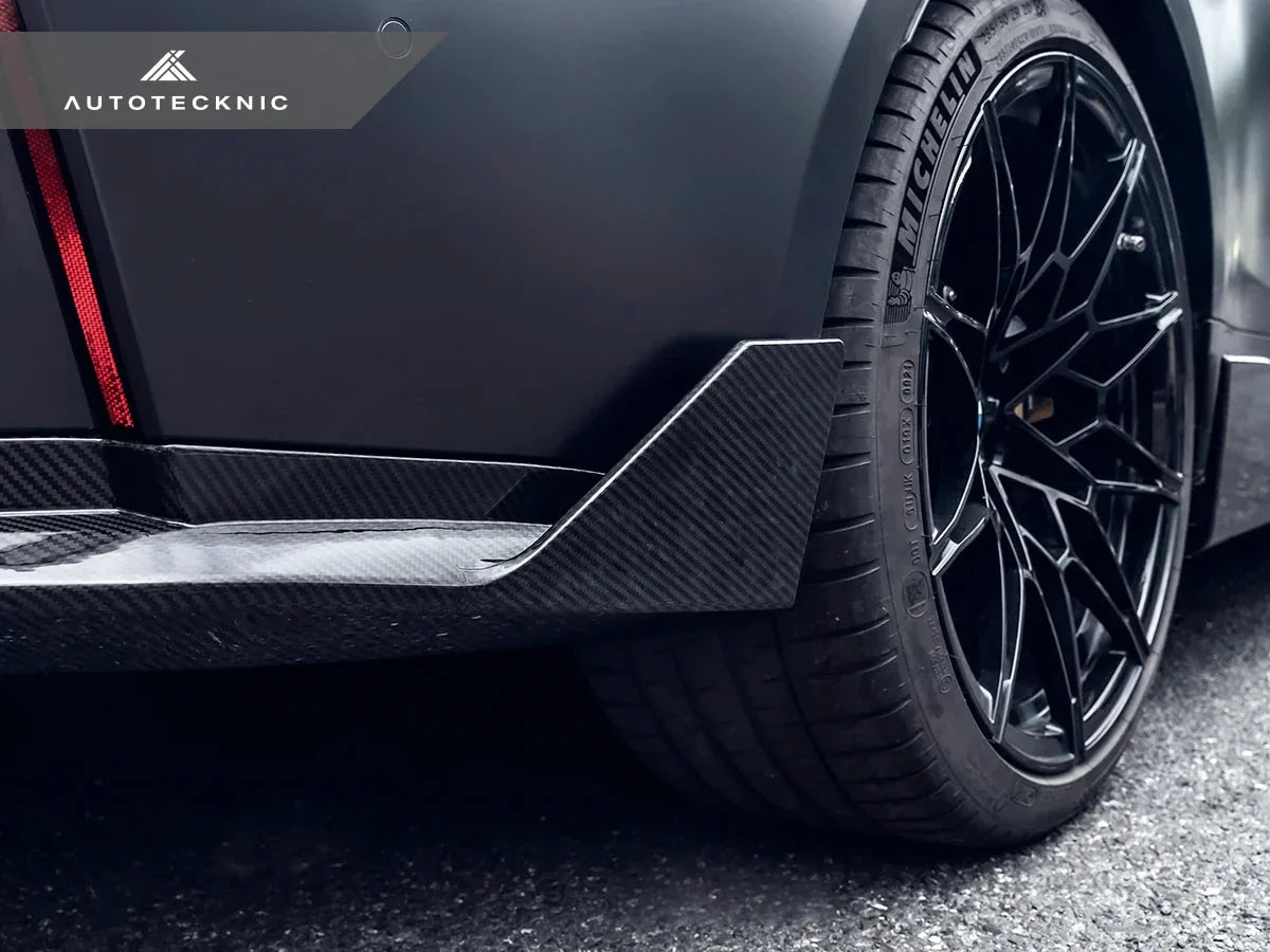 AutoTecknic G8X M3 / M4 Dry Carbon Performance Rear Splitter Set Secondary image