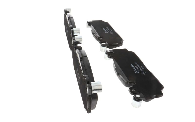 Brembo 14-19 BMW M5/ BMW M2/ BMW M6/ BMW M6 Gran Coupe Front Low-Met Brake Pad (view 3)