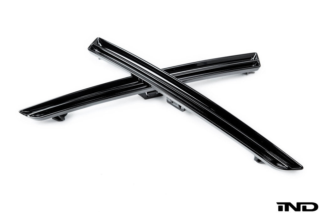 IND x Acexxon F8X M3 / M4 Reflector Cosmetic Package