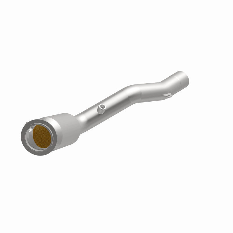 MagnaFlow 2015 M3 3 Underbody Direct Fit Converter (view 11)
