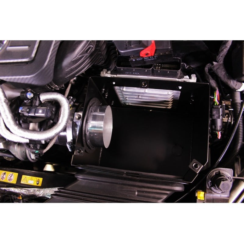Mishimoto 14+ Mercedes-Benz Performance Race Intake Kit - Black (view 10)