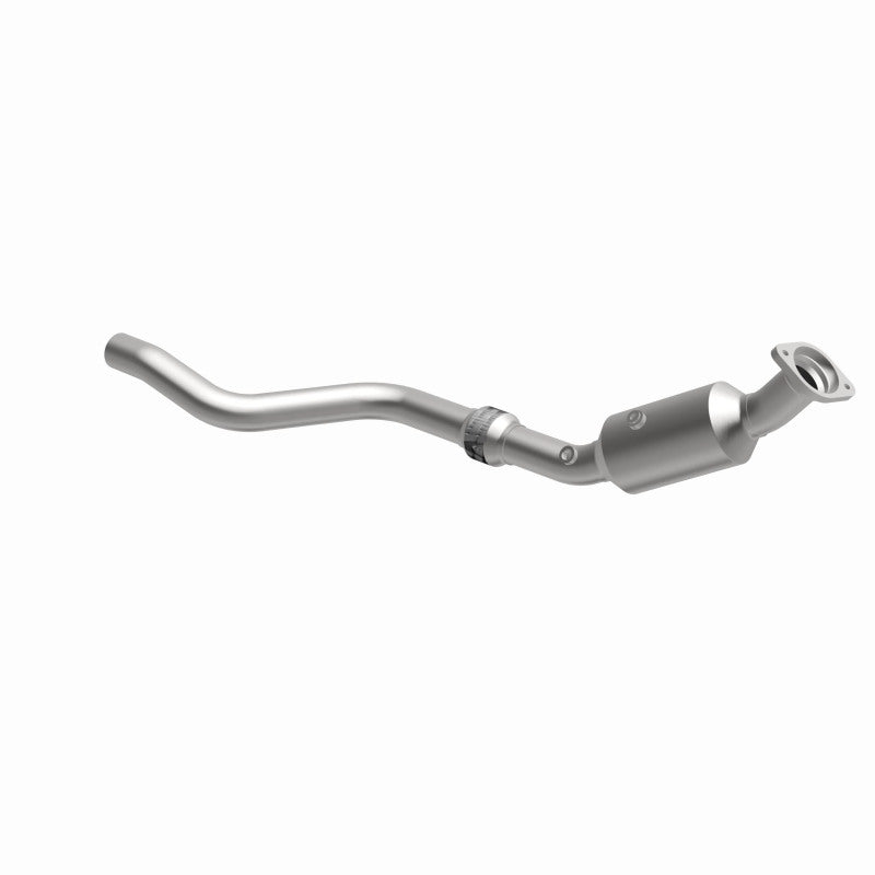 MagnaFlow 06-14 Chrysler 300 5.7L Direct Fit Converter (view 11)