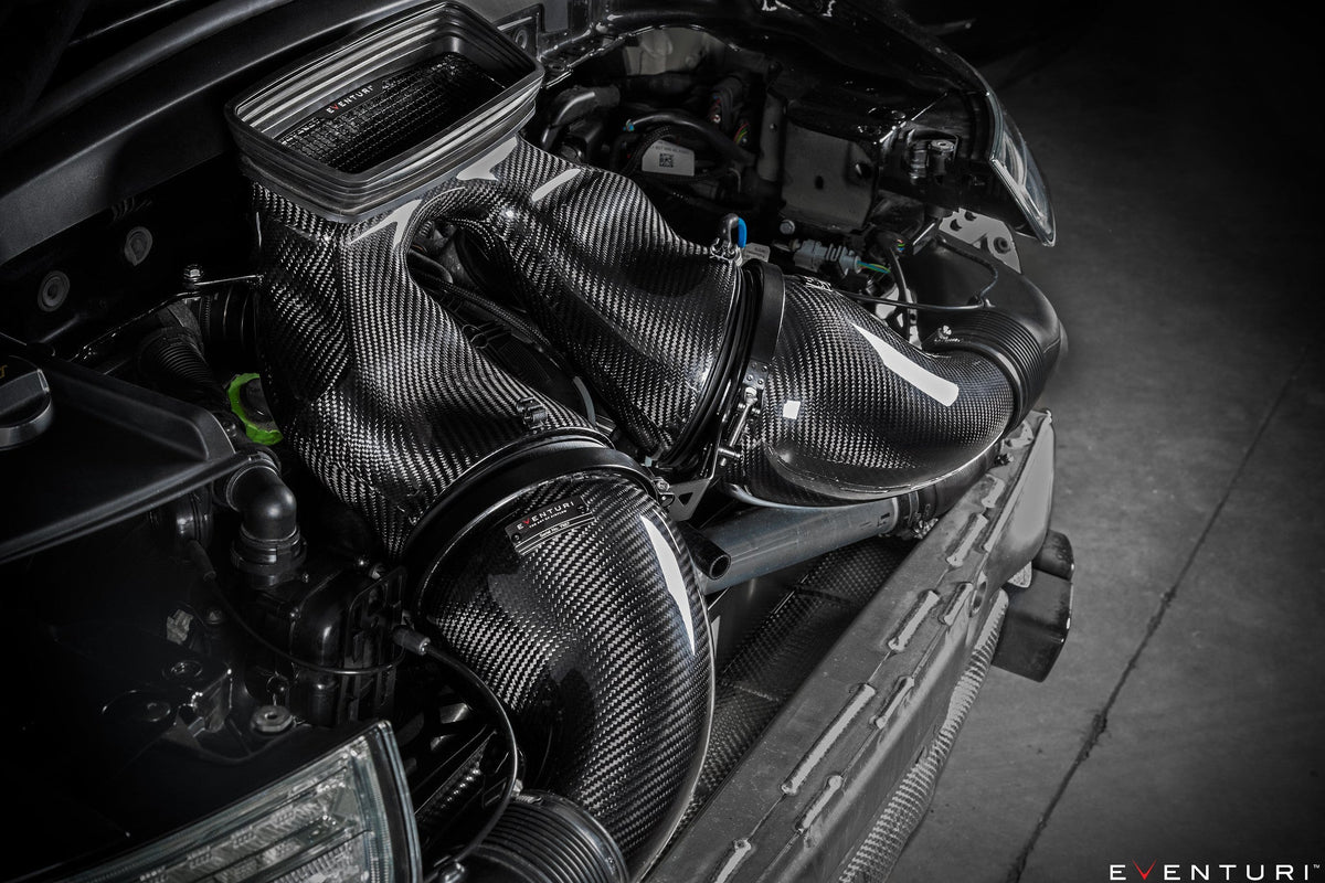 Eventuri Porsche 991.1 / 991.2 Turbo / Turbo S Black Carbon Intake System