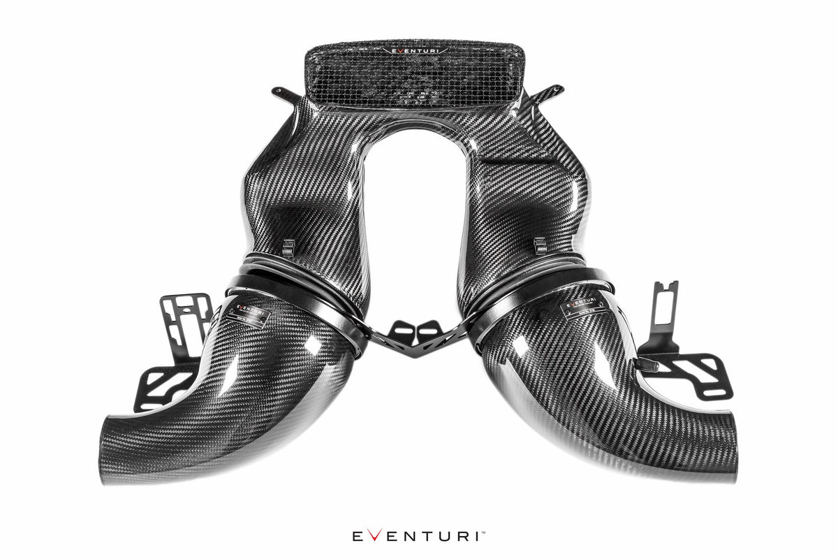 Eventuri Porsche 991.1 / 991.2 Turbo / Turbo S Black Carbon Intake System Main image