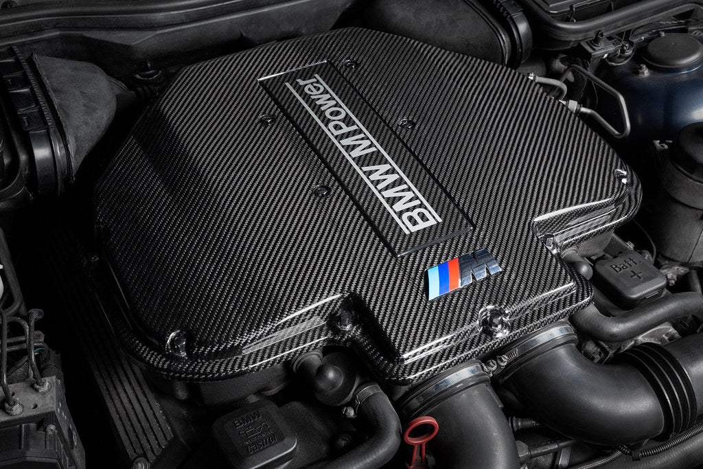 Eventuri BMW E39 M5 / E52 Z8 (S62) Black Carbon Plenum Lid Secondary image