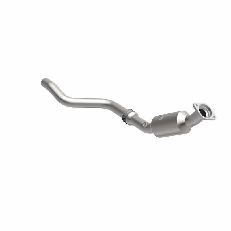 MagnaFlow 06-14 Chrysler 300 5.7L Direct Fit Converter (view 15)