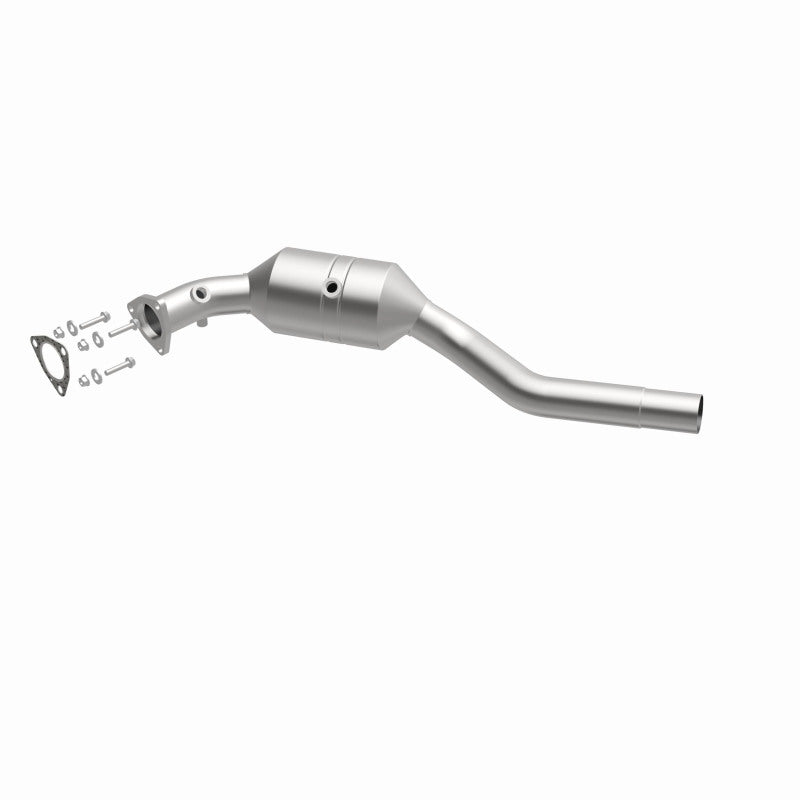 MagnaFlow Direct Fit Catalytic Converter 01-05 Porsche 911 3.6L Front Right (California) (view 19)