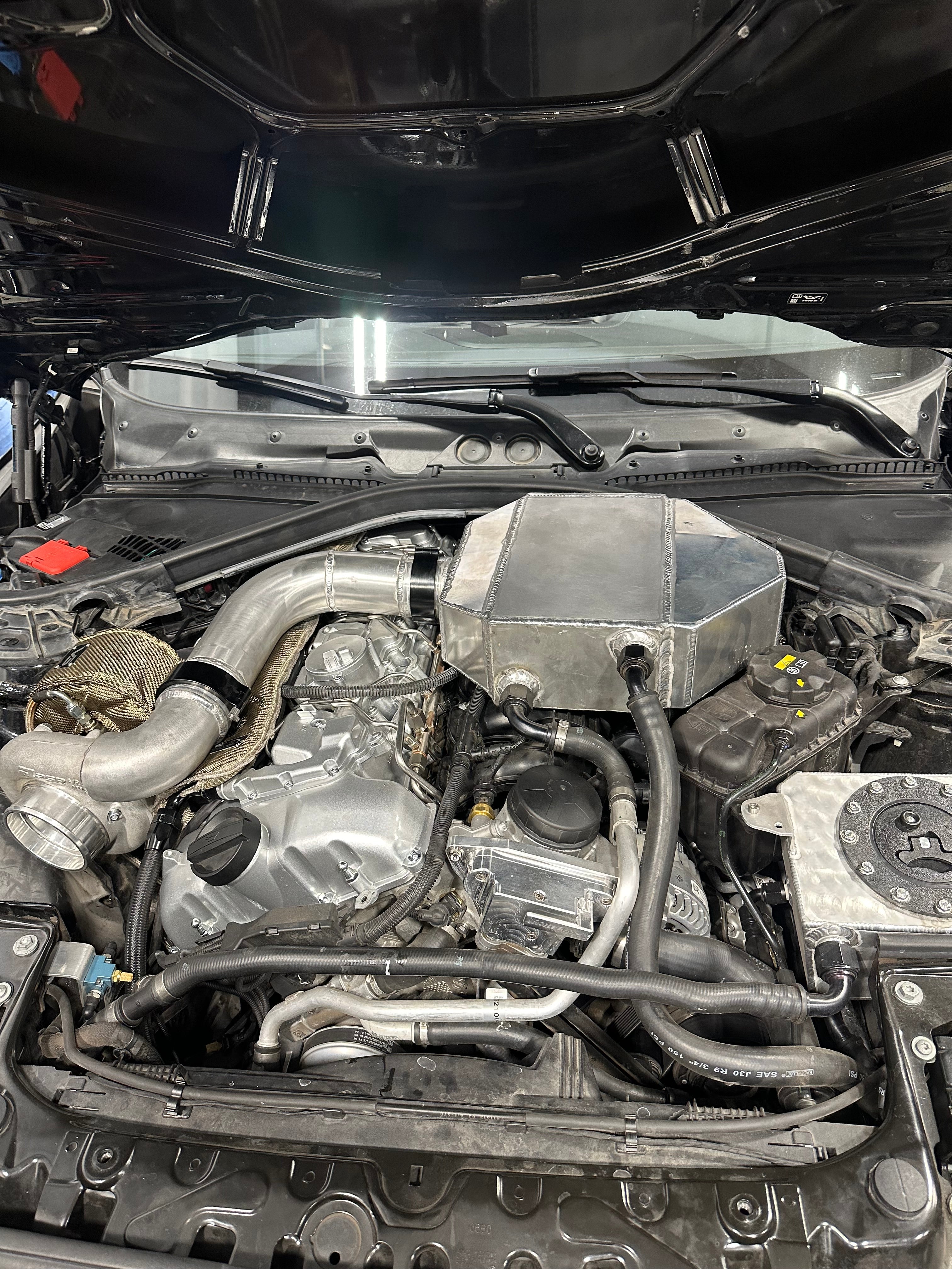 VS- S55 Top Mount Intercooler A2W F80 F82 F87Comp Secondary image