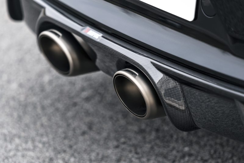 Akrapovic 16-17 Porsche 911 Carrera S/4/4S/GTS (991.2) Slip-On Line (Titanium) w/ Titanium Tips (view 4)