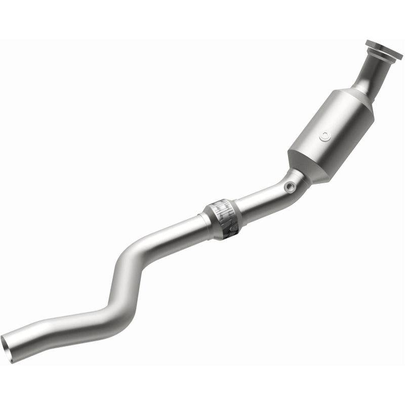 MagnaFlow 06-14 Chrysler 300 5.7L Direct Fit Converter (view 16)