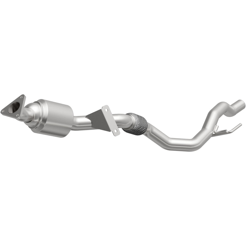 MagnaFlow 11-17 Porsche Cayenne 3.6L Direct Fit Converter Main image