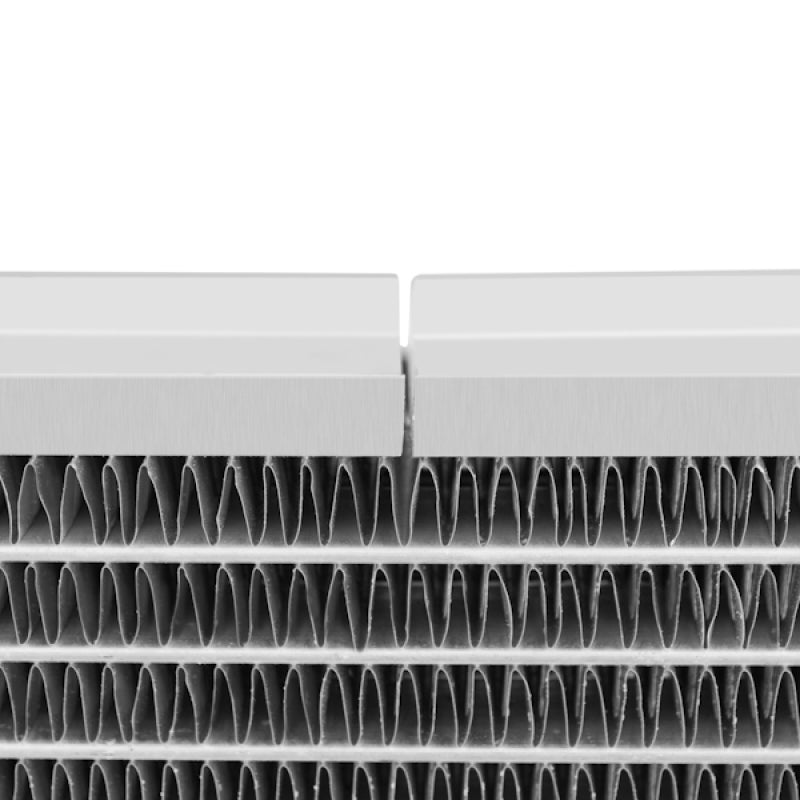 Mishimoto 97-04 Ford Mustang w/ Stabilizer System Manual Aluminum Radiator (view 9)