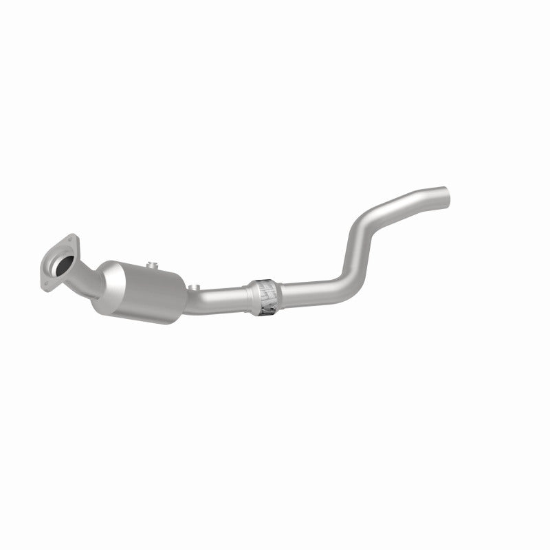 MagnaFlow 06-14 Chrysler 300 5.7L Direct Fit Converter (view 17)