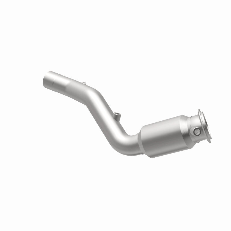 MagnaFlow 2015 M3 3 Underbody Direct Fit Converter (view 23)