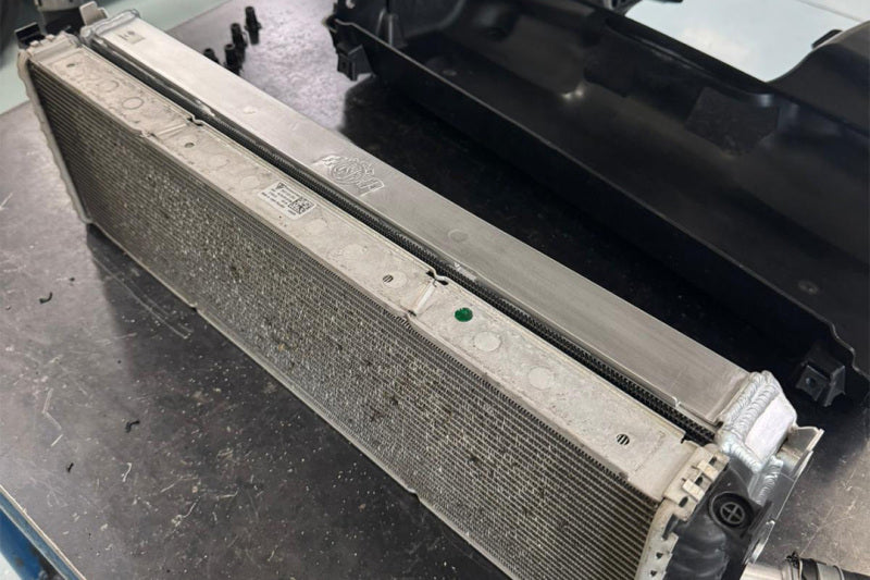 CSF 2019+ 992.1/992.2 Porsche 911(3.0LT Base/T/S/4/4S/GTS/4 GTS) High Perf Center Aluminum Radiator (view 8)