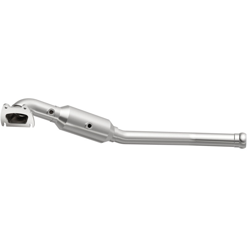 MagnaFlow 13-17 Jeep Grand Cherokee 3.6L Direct Fit Converter Main image