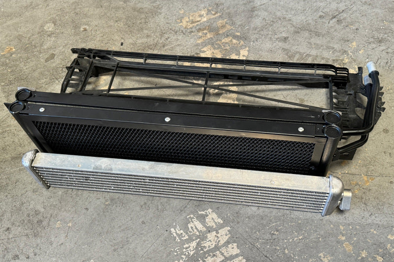 CSF BMW F9X X3M/X4M High-Performance Heat Exchanger and Transmission Cooler Module (view 11)