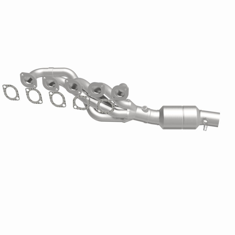 MagnaFlow Conv DF BMW M5-6 06-08 Driver Side (view 33)