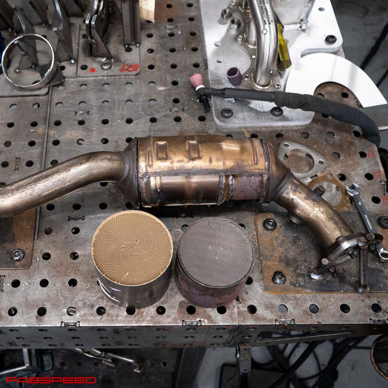 Porsche 996 Carrera / Turbo Factory/OEM Catalytic Converter Re-Coring Secondary image