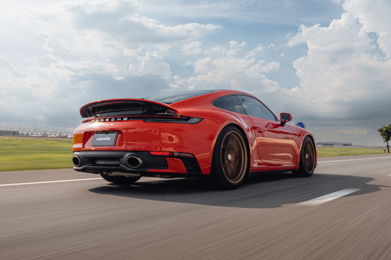 CSF 2019+ Porsche 911 Carrera (3.0L Turbo - Base/S/4/GTS) High Performance Intercooler System (view 9)