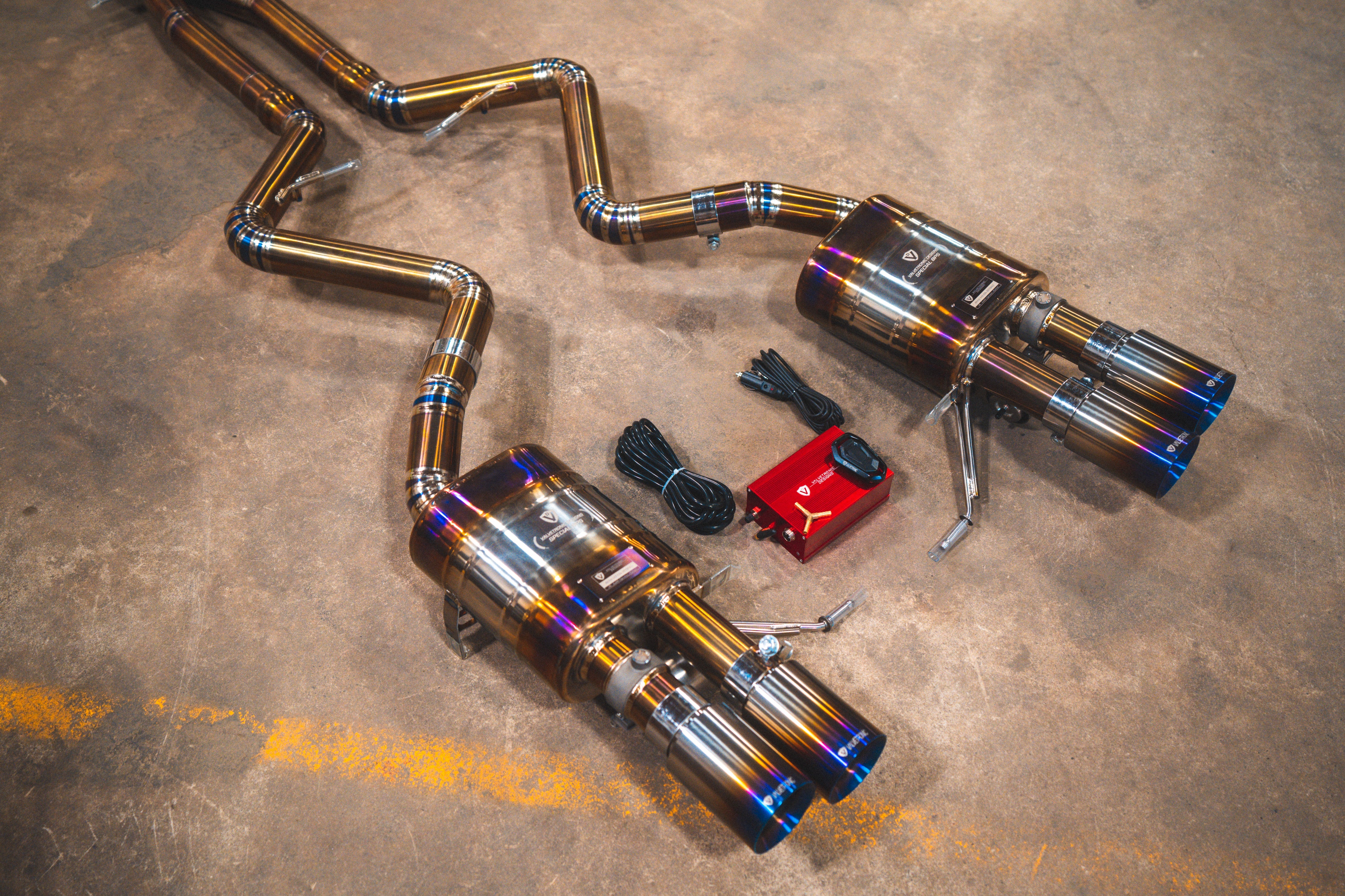 BMW M3 E9X Titanium Valved Sport Exhaust System (V2) Secondary image