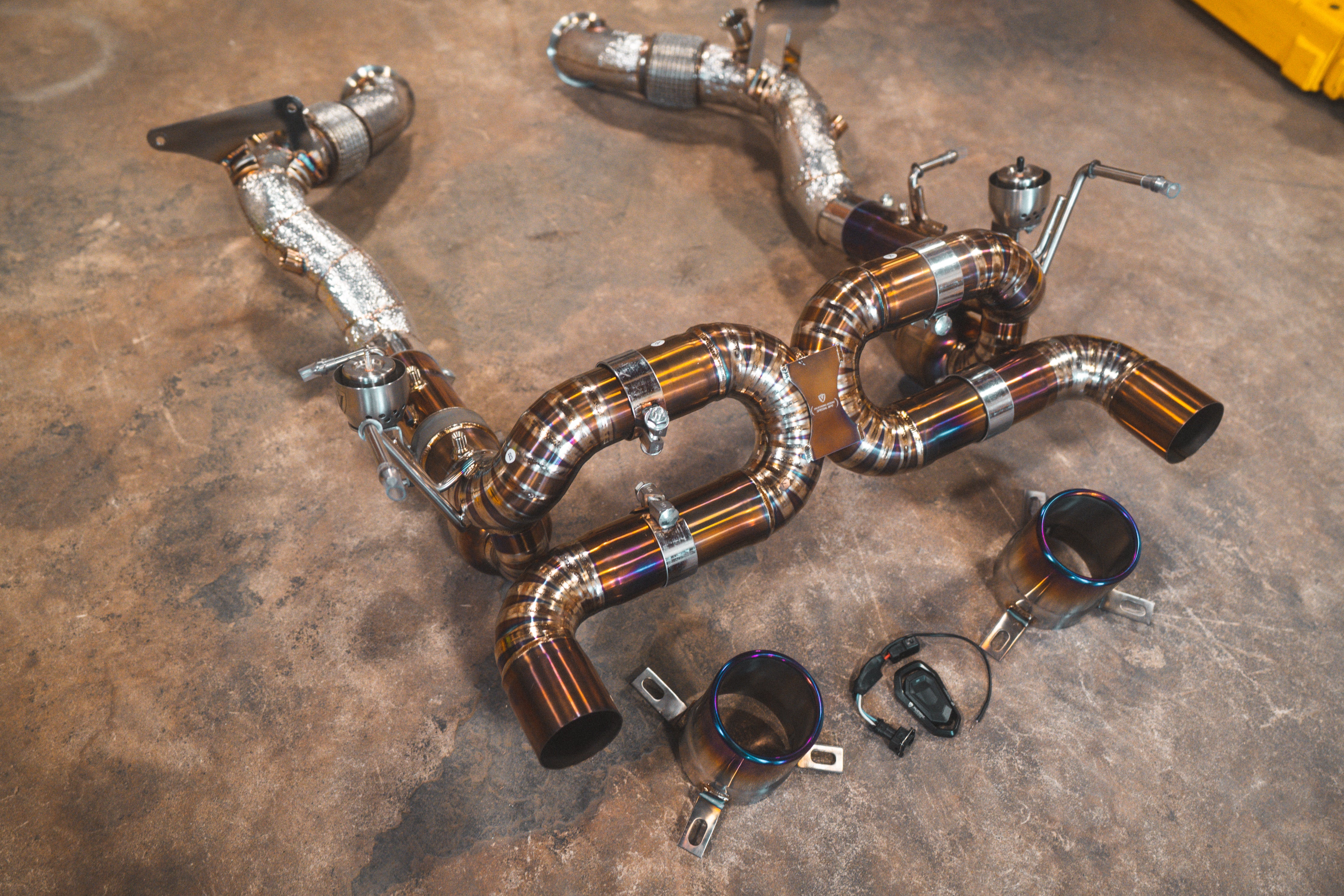 Ferrari F8 Valved Sport Exhaust System Secondary image