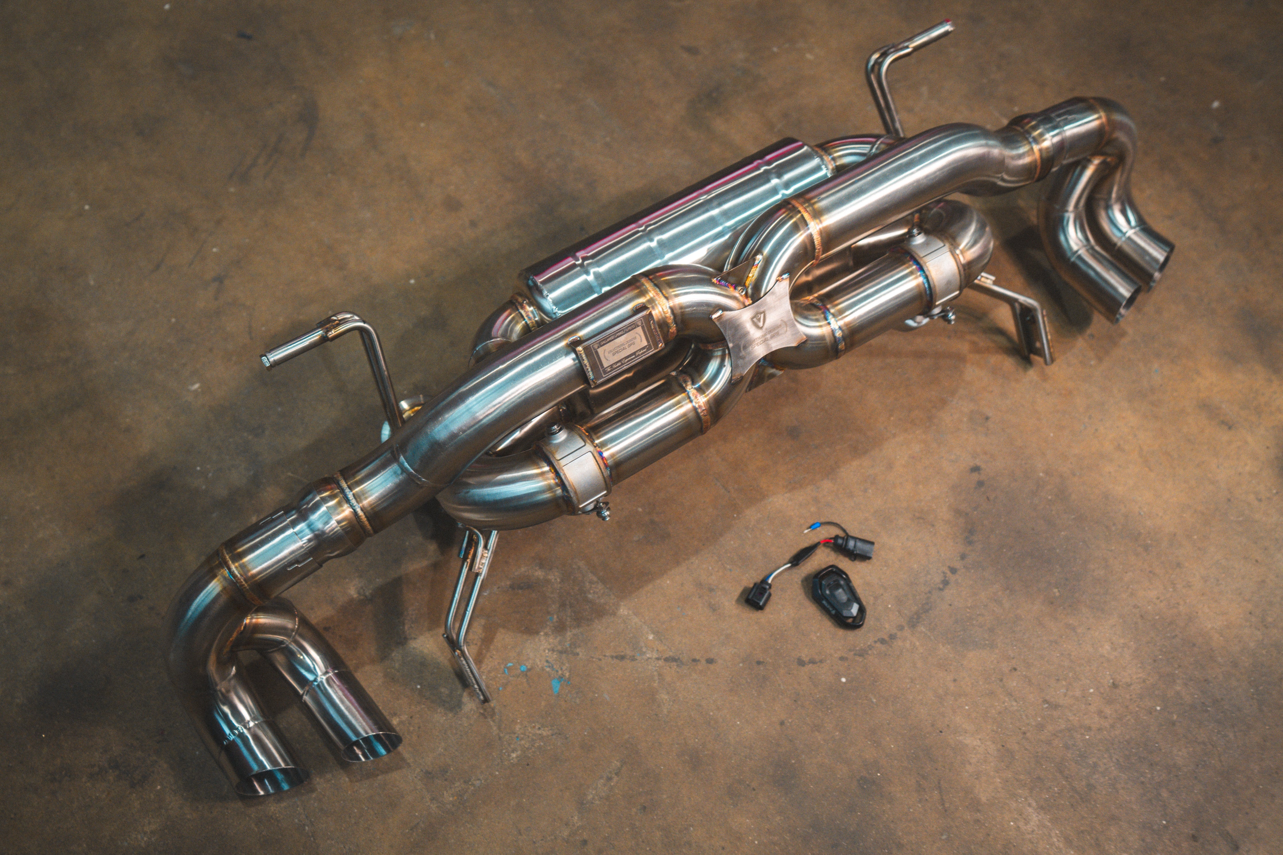 Lamborghini Gallardo LP Valved Sport Exhaust System Secondary image