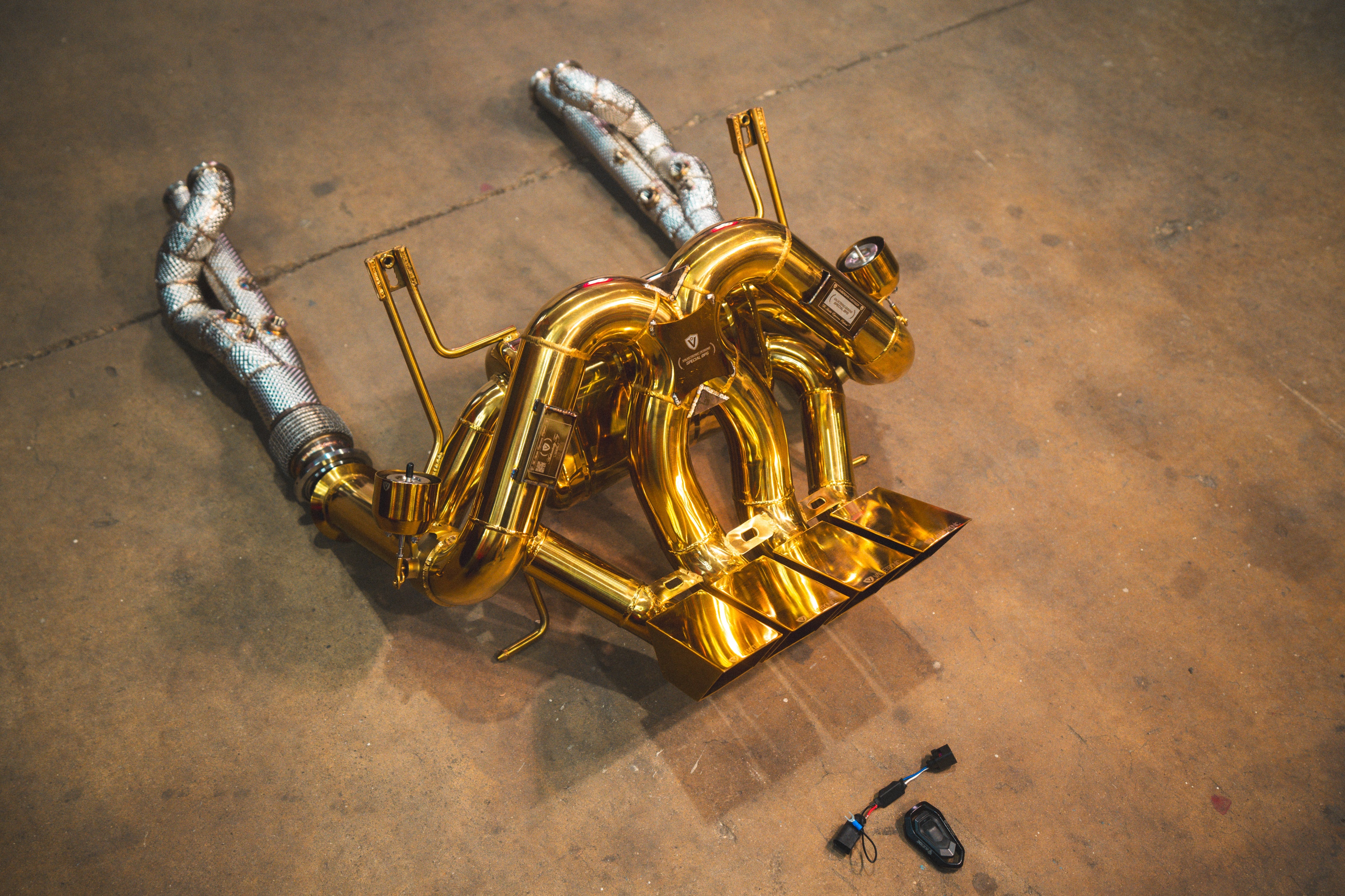 Lamborghini Aventador LP700 / S / SV Valved Sport Exhaust System Secondary image