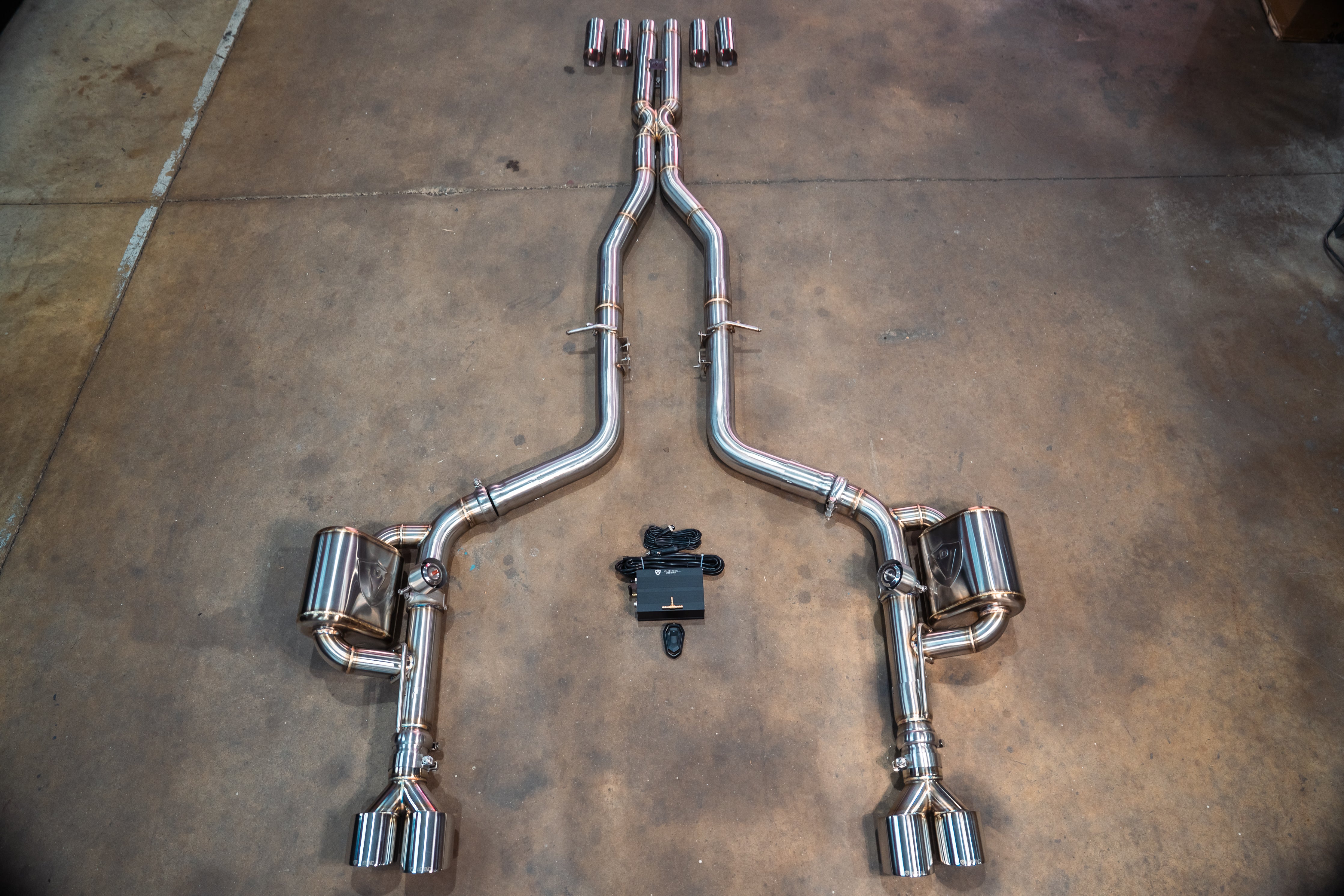 Dodge Charger / Challenger V8 Valved Sport Exhaust System Secondary image