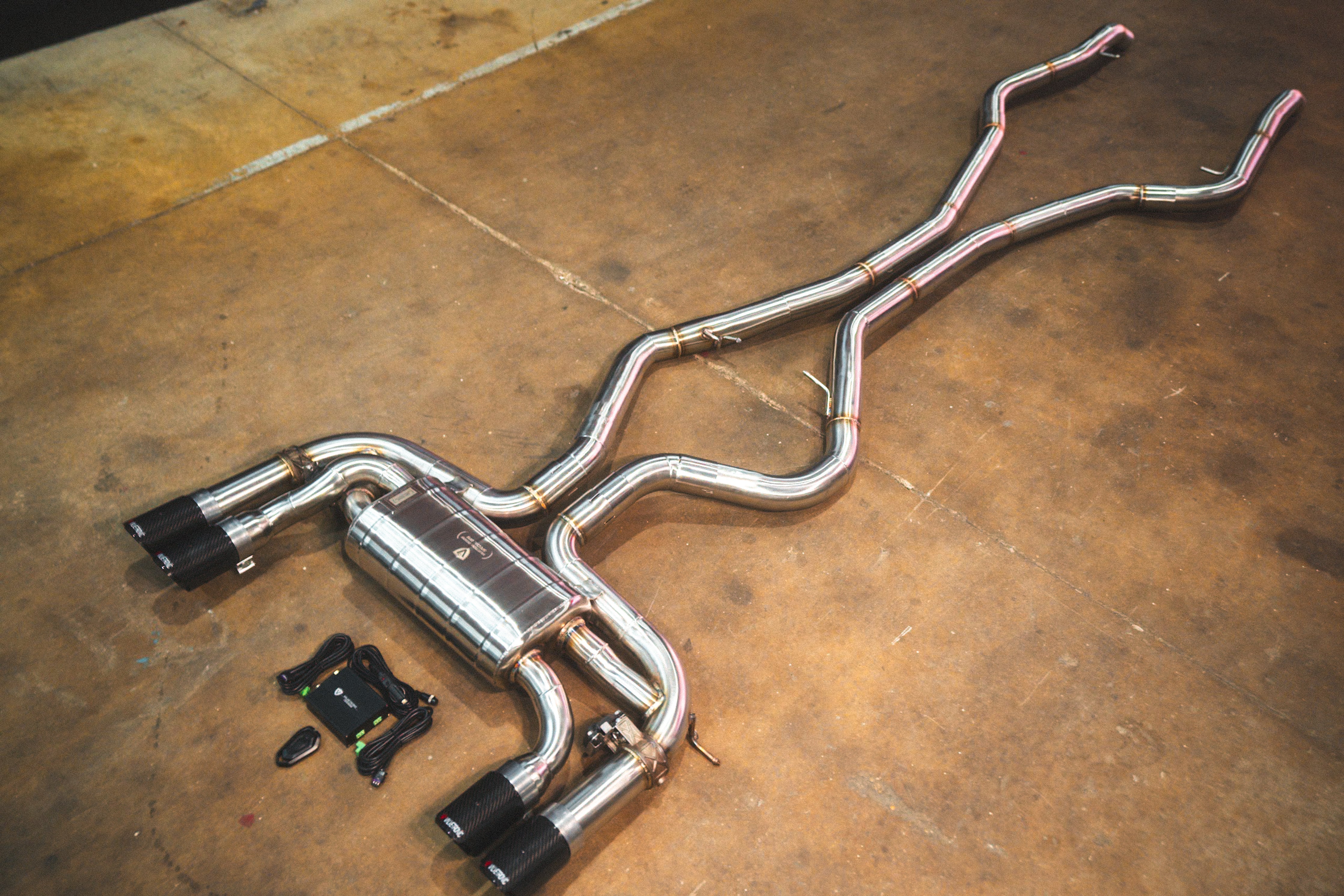 BMW X5M / X6M Valved Sport Exhaust System (F85 / F86) Secondary image