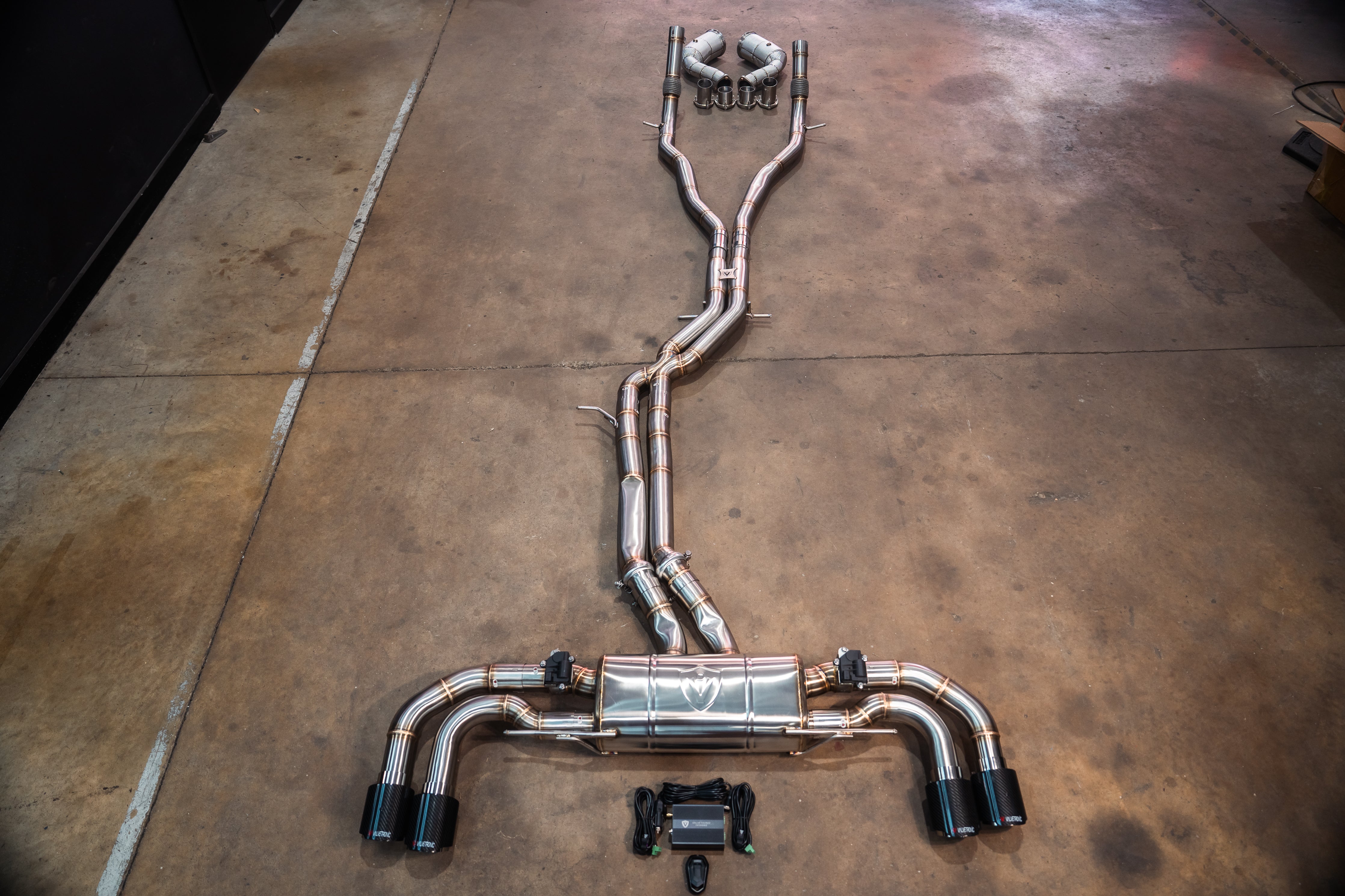 Valved Sport Exhaust System for Porsche 9Y0 Cayenne Secondary image