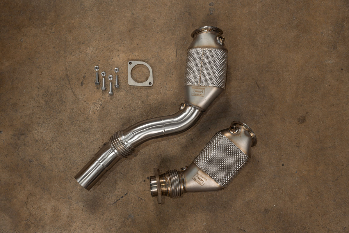 BMW F80/F82/F83/F87C M2C / M3 / M4 400 Cell Catted Downpipes Main image
