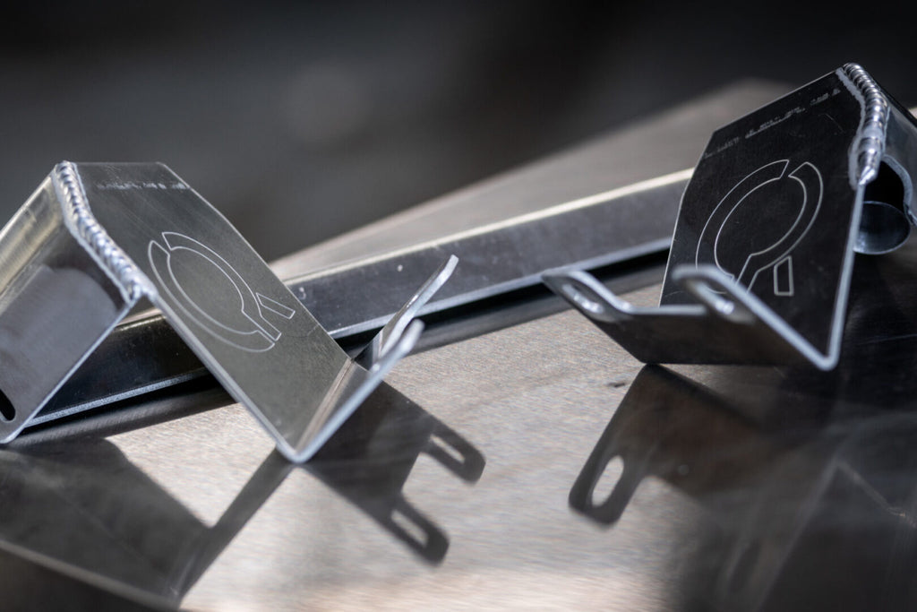 CPR C6 Radiator support brackets