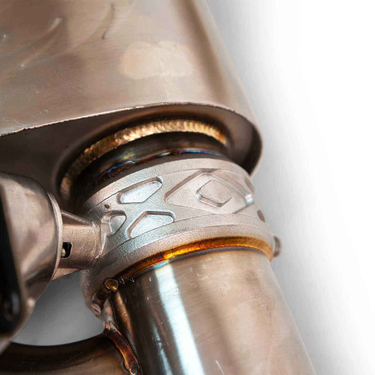 Fabspeed Universal Valved Muffler