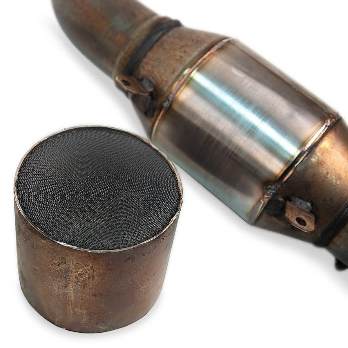 Fabspeed Mclaren 570S / 570GT / 540C / OEM Catalytic Converter Re-Coring Main image