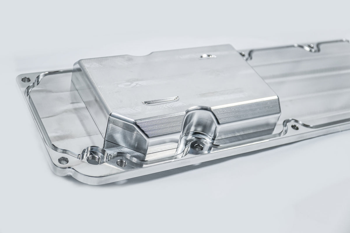 C8 LT2 BAFFLED VALLEY COVER