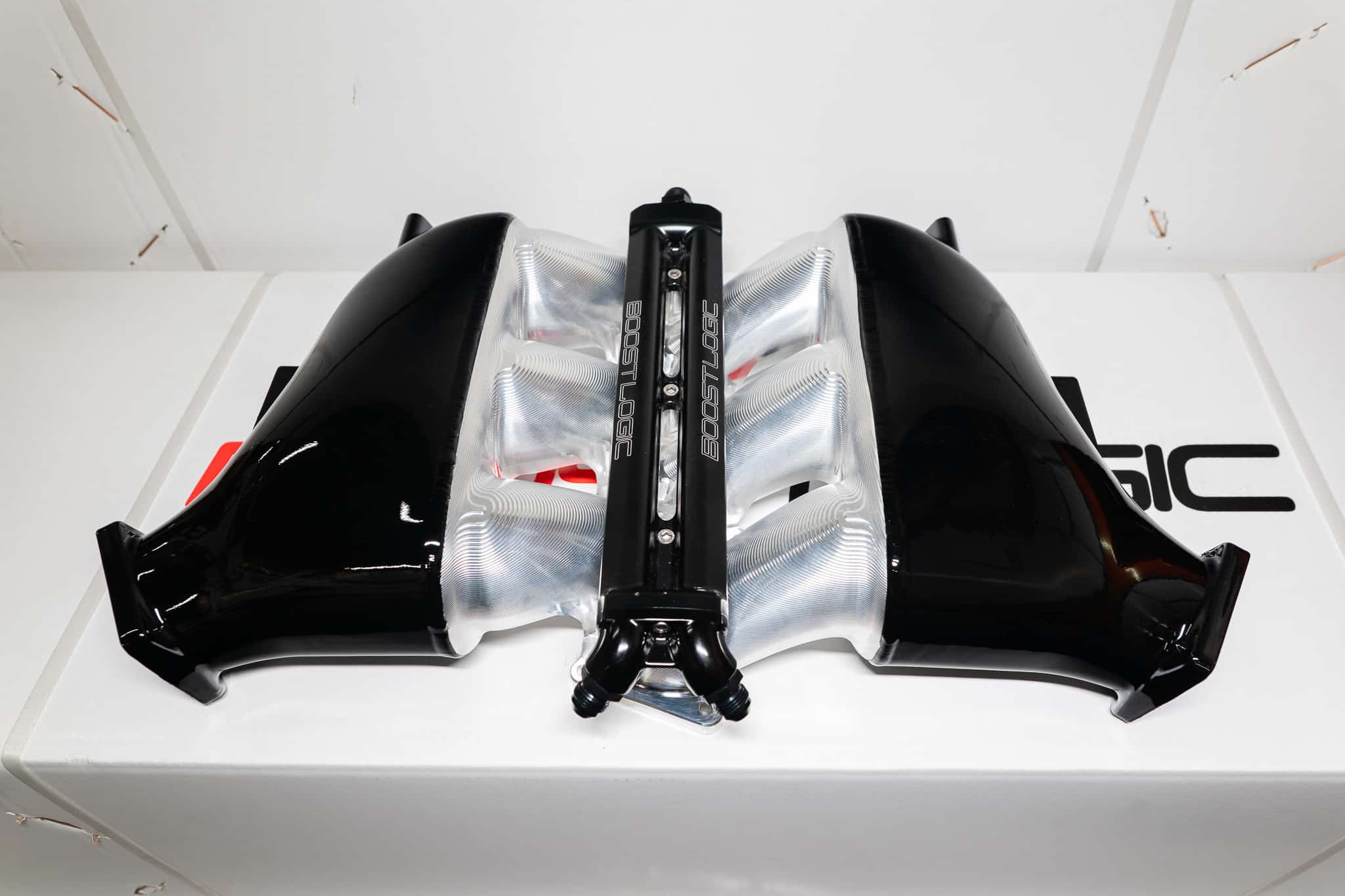 Boost Logic 18 injector Intake Manifold Secondary image