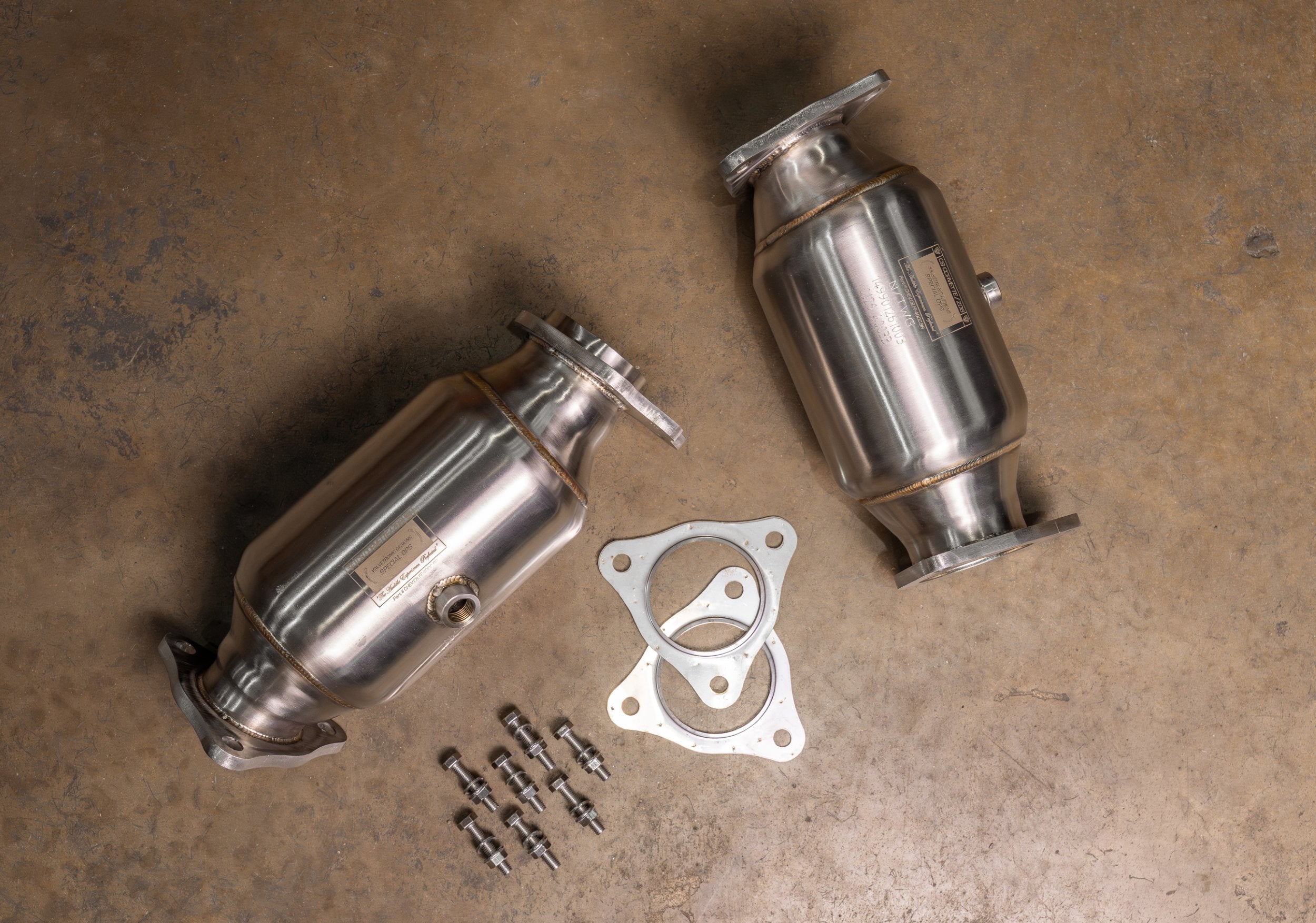 Chevy Corvette C8 / C8 Z06 400 Cell Catted Downpipes Secondary image