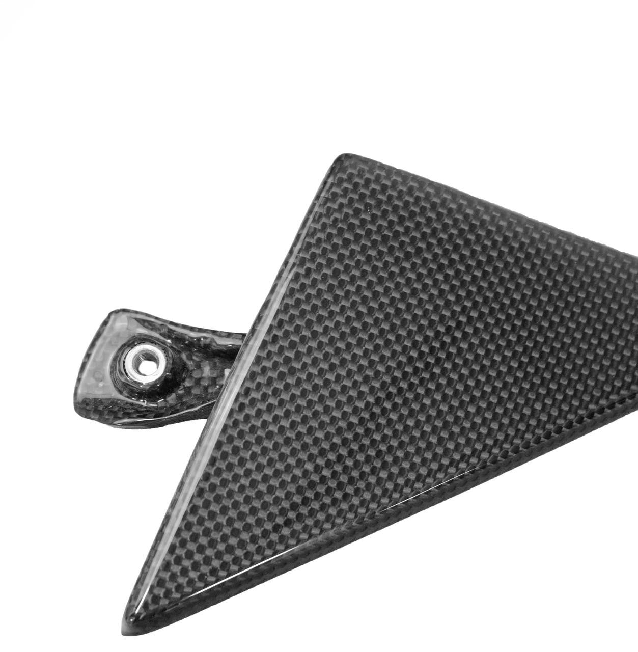 Carbon Fiber Outer Door Triangle Trim - Ferrari 488 GTB/Spider Secondary image