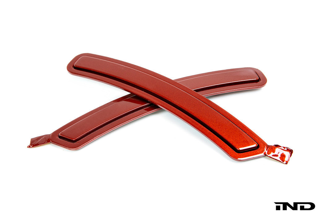 IND F87 M2 Painted Front Reflector Set